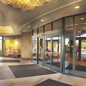 commercial door specialist Paramount